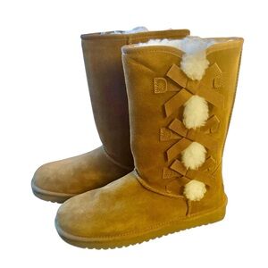Koolaburra by UGG Victoria Tall
Boot New Size 8 NWT